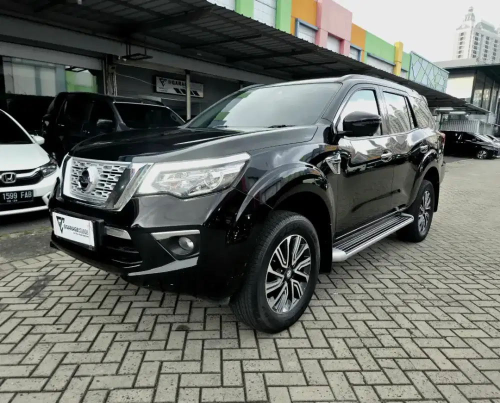 Nissan Terra VL 4x2 AT Diesel White Camera360 NIK 2019 KM40rban Record