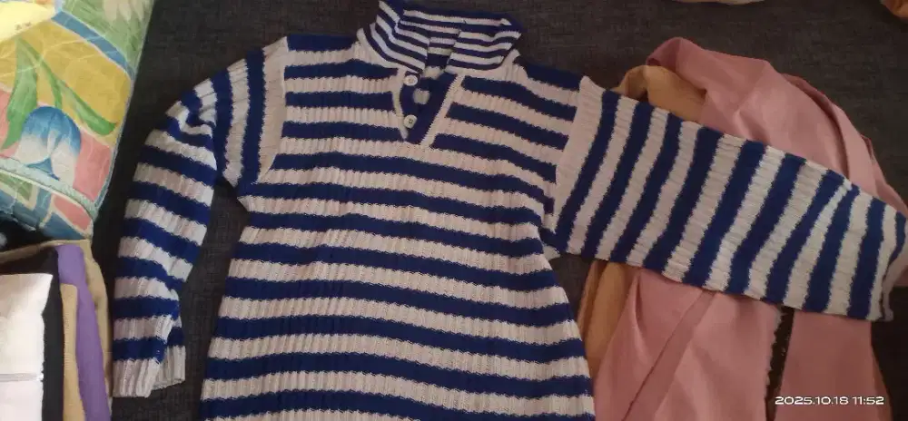 Preloved baju masih bagu ya pemakaina 2 - 3 pemakaian