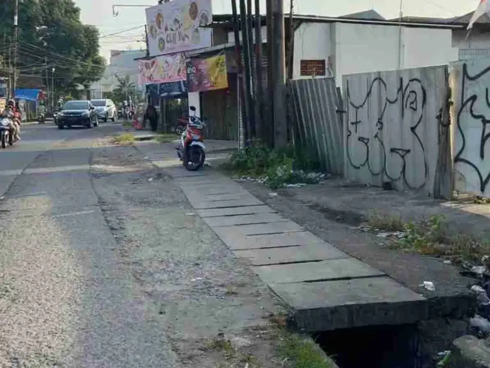 Di jual cepat Tanah Bonus Bangunan lokasi strategis di depan Jalan Raya Agus Salim Bekasi Timur