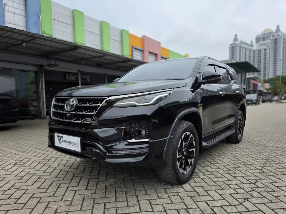 Toyota Fortuner 2.4 VRZ GR Sport 4x2 Facelift Diesel AT 2022