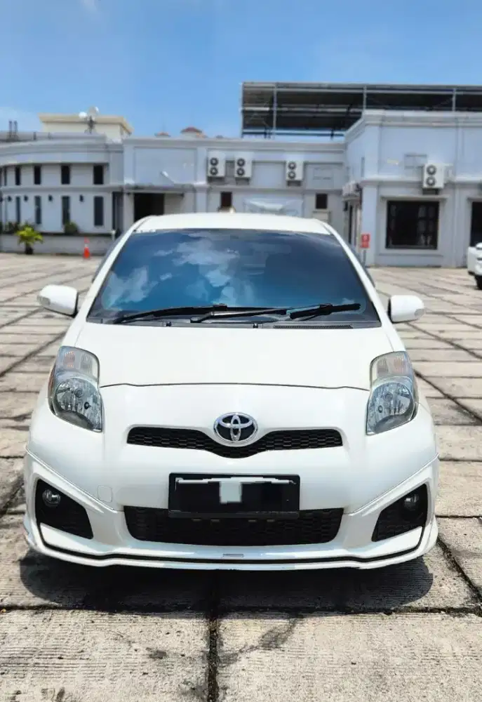 YARIS S TRD MT/MANUAL LOW KM 93RB THN 2013