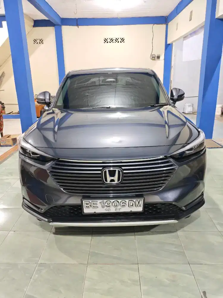 HR-V E-cvt TAHUN 2022 METIK