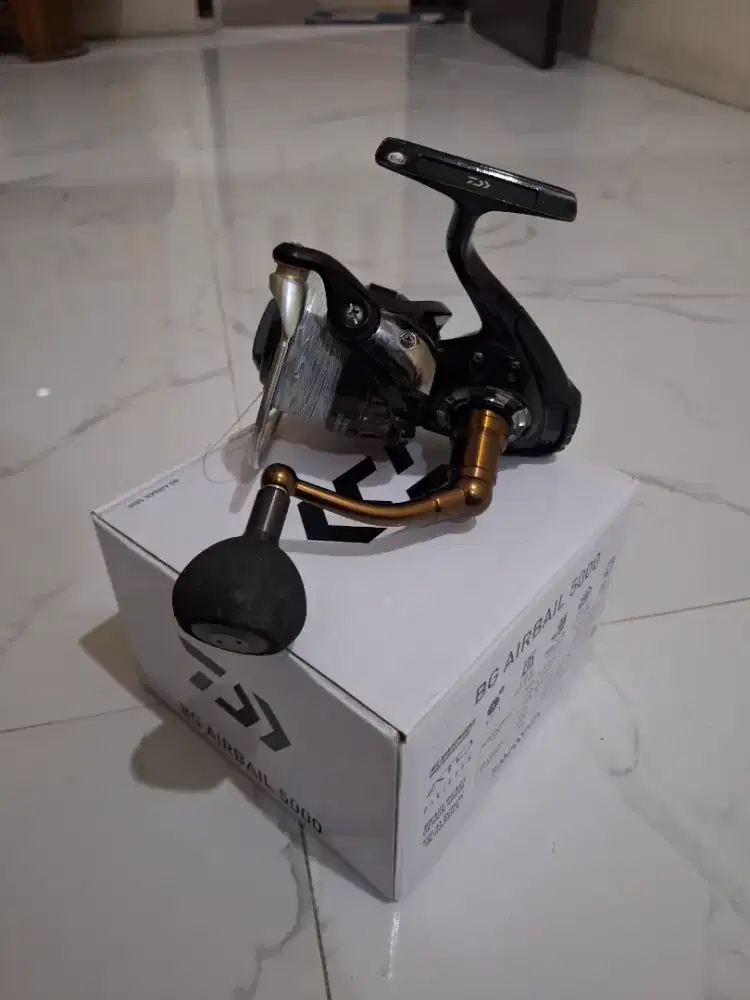 Reel Pancing Daiwa BG Airbail 5000
