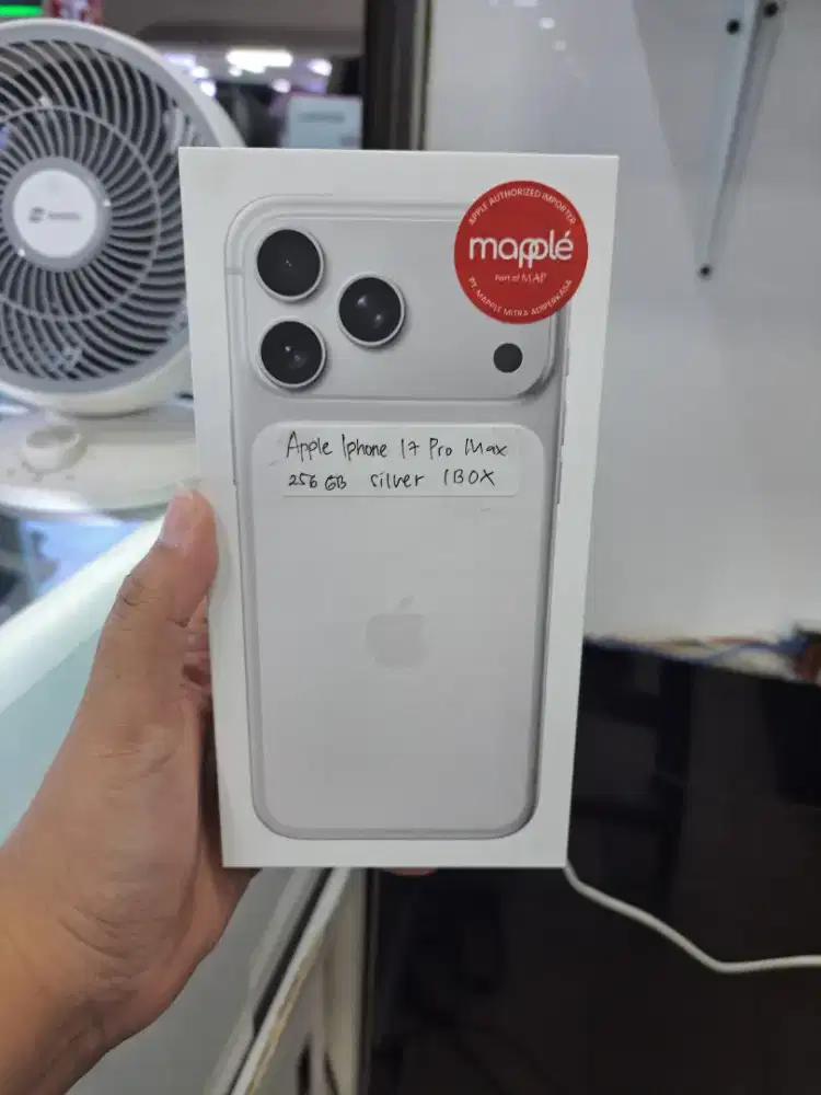 IPhone 17 Pro Max 256GB Silver New BNIB Garansi IBOX