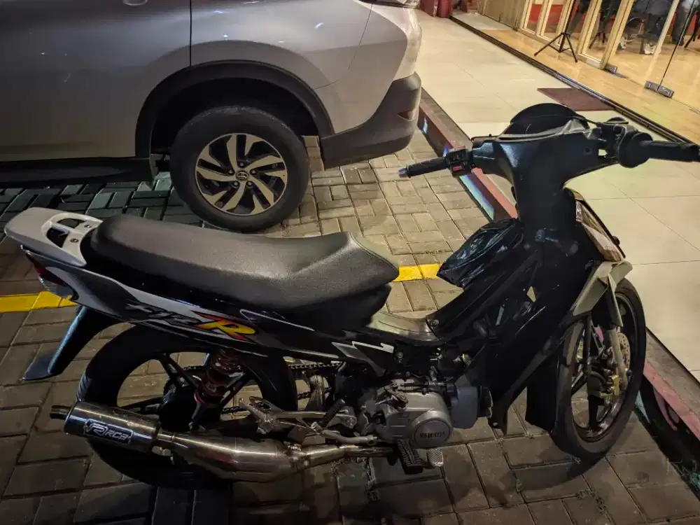 Fiz r tahun 97 gtu ada nya, lu yang ganteng