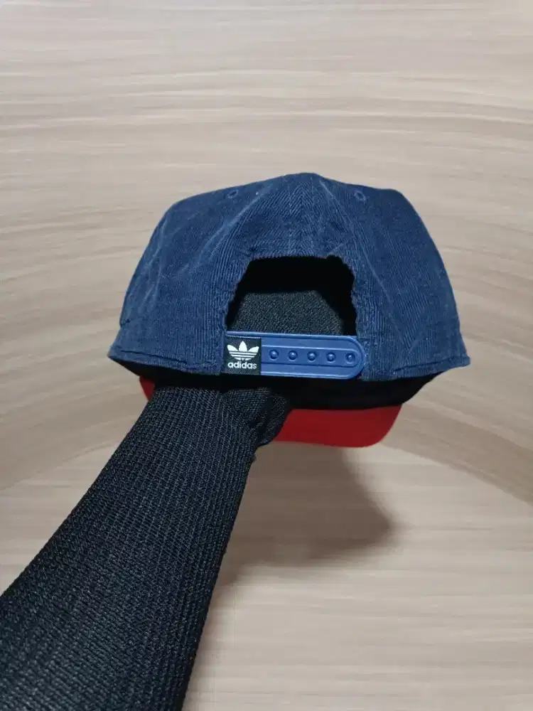 Topi second brand