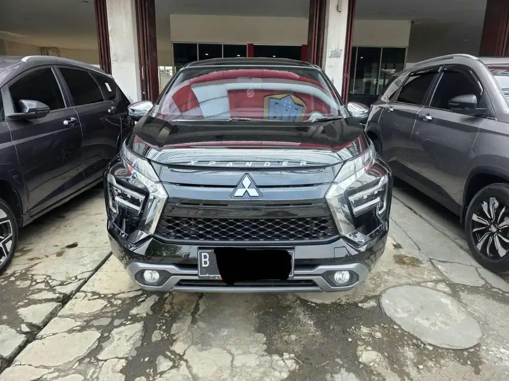 Mitsubishi Xpander Ultimate AT ( Matic ) 2021 / 2022 Hitam Km 41rban