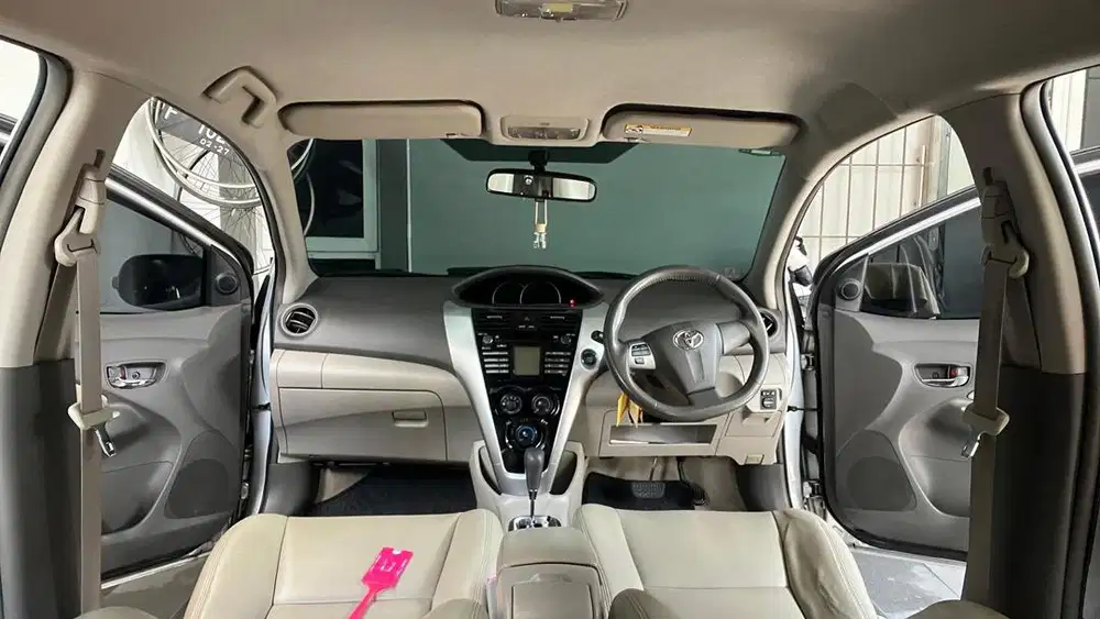 Vios G Matic Silver ori - no taxi