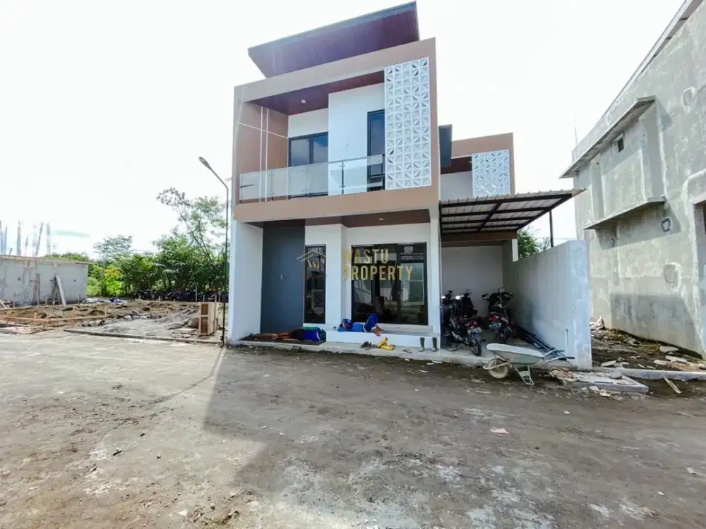 RUMAH MEWAH 2 LANTAI DI NGAGLIK DEKAT KAMPUS UII JAKAL