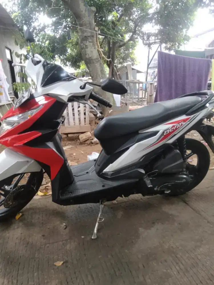Jual murah motor beat 2019 (butuh uang)