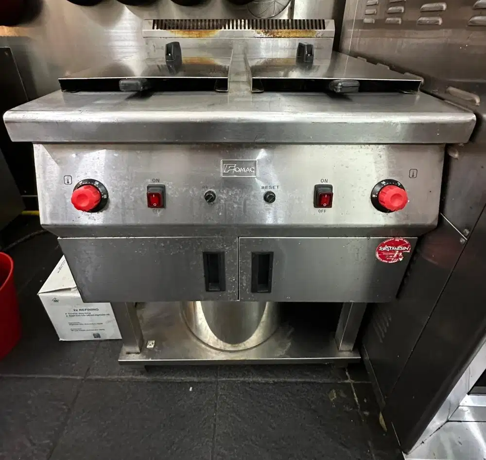 Fomac gas deep fryer fry-gf172cs / fry gf172cs bekas second