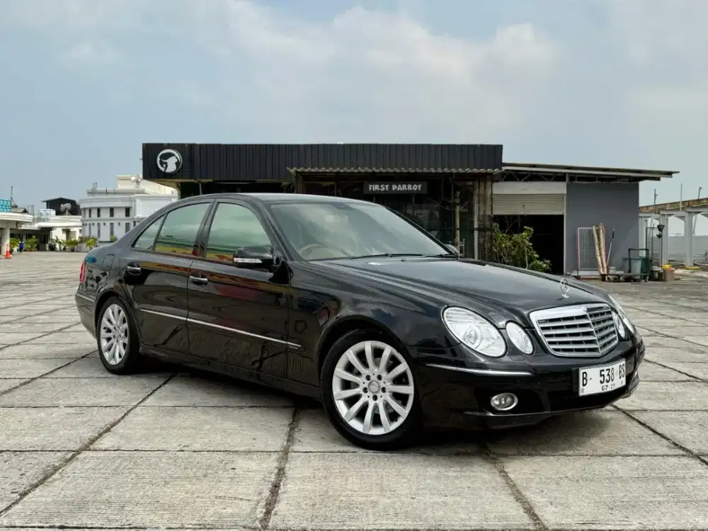 (km 82rb)Mercy E 280 7Gtronic 3.0 AT. Tahun 2008. Hitam. Perfect cond.