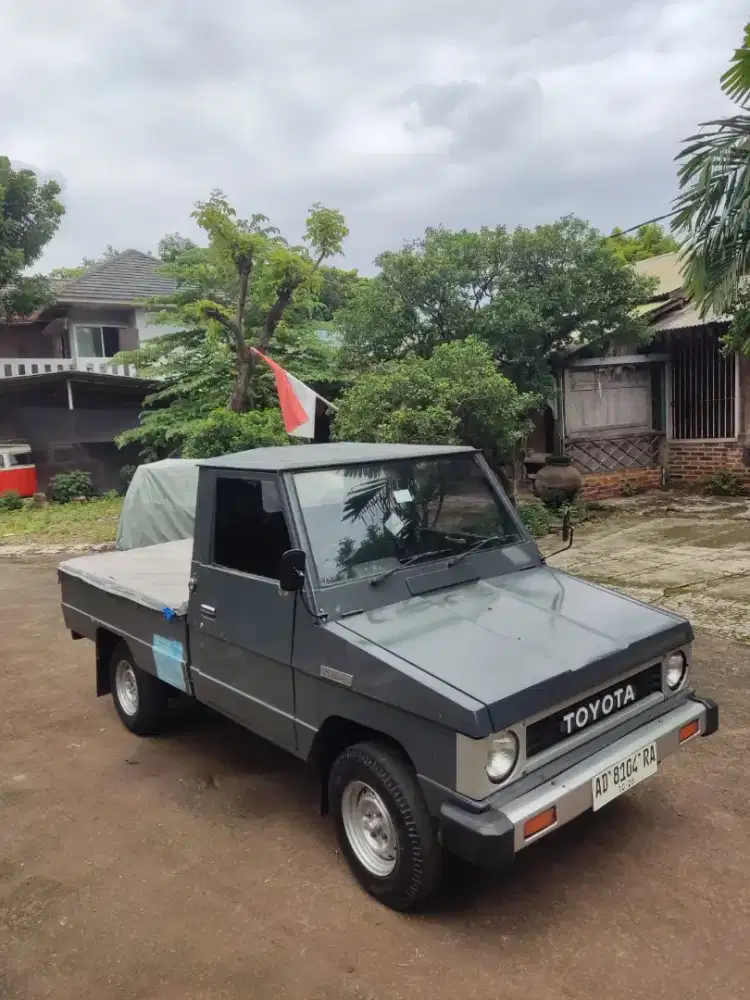 Kijang Pick Up Doyok 85