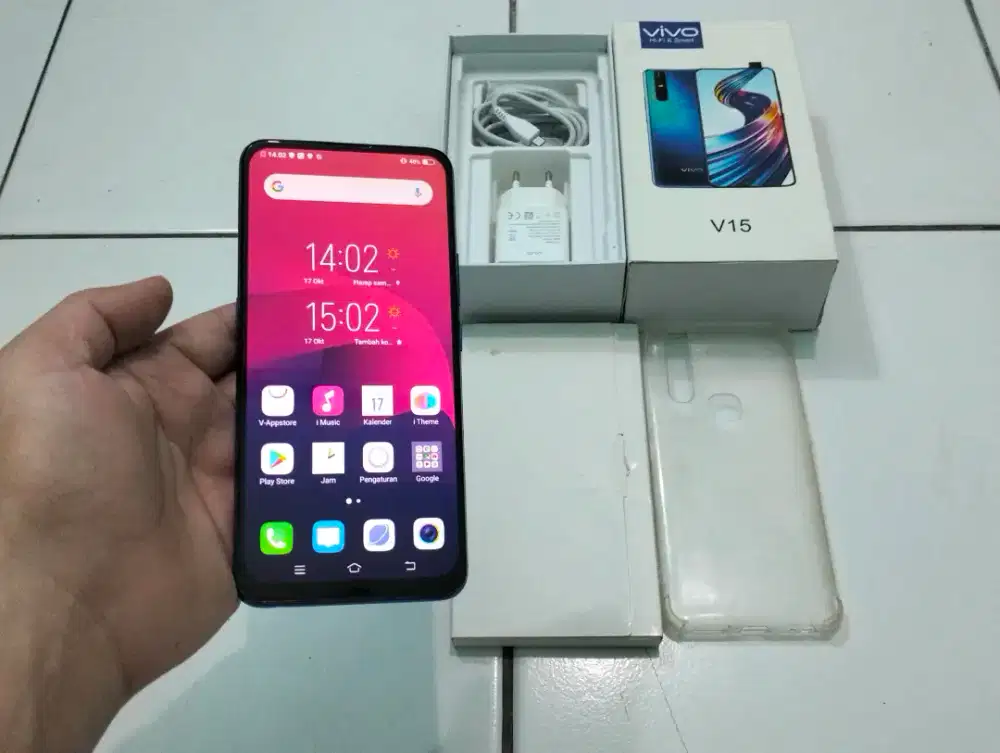 BUTUH UANG VIVO V15 RAM 8GB / 256GB 4G LTE 6.53in Finger Kamera Pop Up