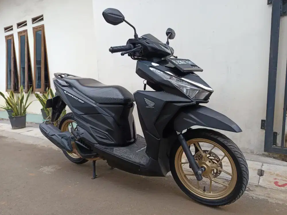 Honda vario led old 150 2017 lengkap pajak hidup