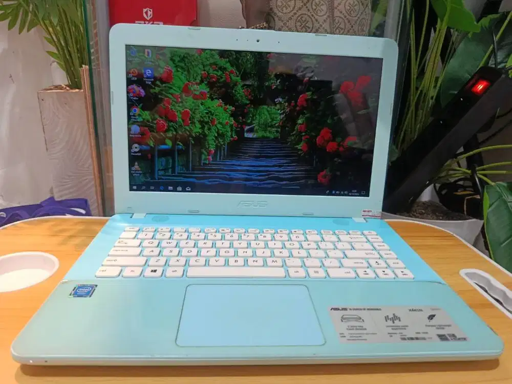 Laptop Asus X441N  Intel Celeron 1.1GHz Ram 4 GB