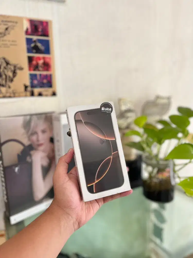 IPhone 16Pro 256gb IBox Resmi warna Desert Titanium