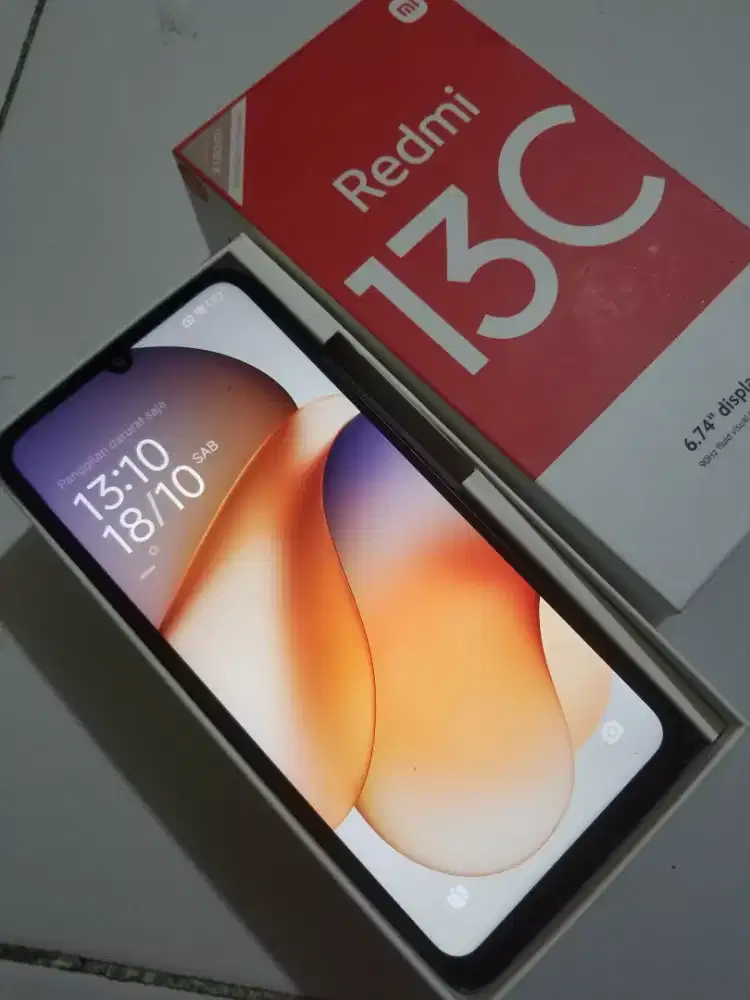 Redmi13c ram8+4gb internal256gb