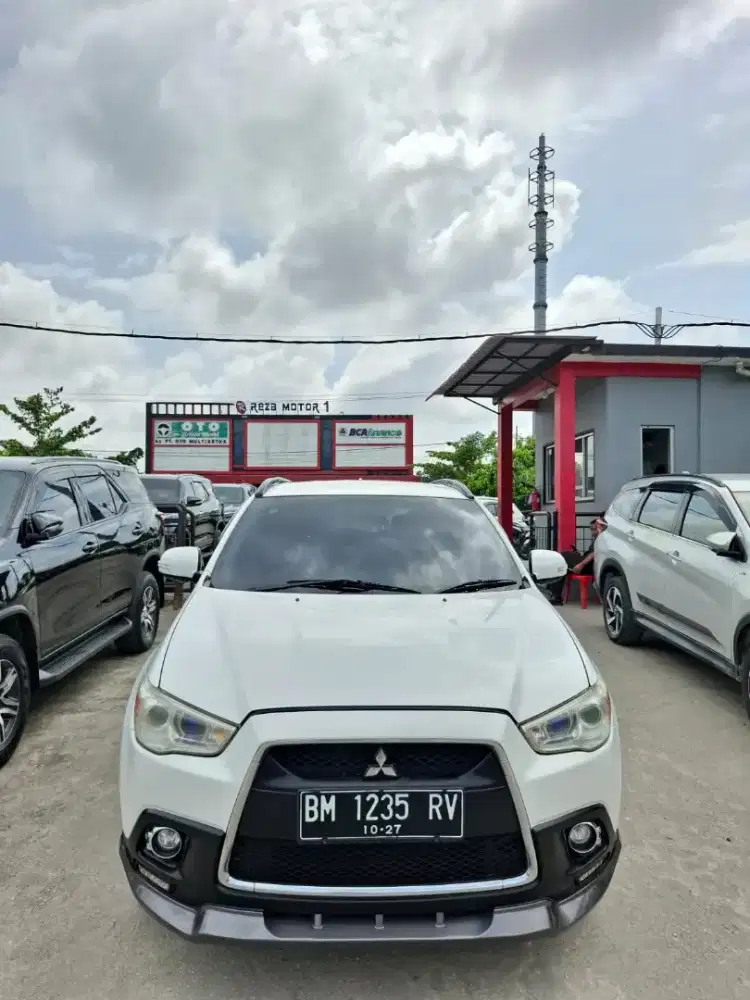 Outlander 2012 GLS manual. Km 108rb