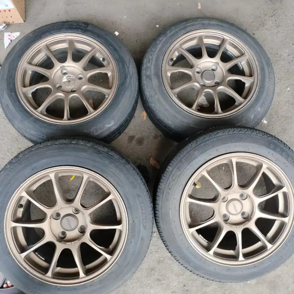 Velg rays ze40 ring 15 pcd 4x100 ban 175/65 R15 calya vios