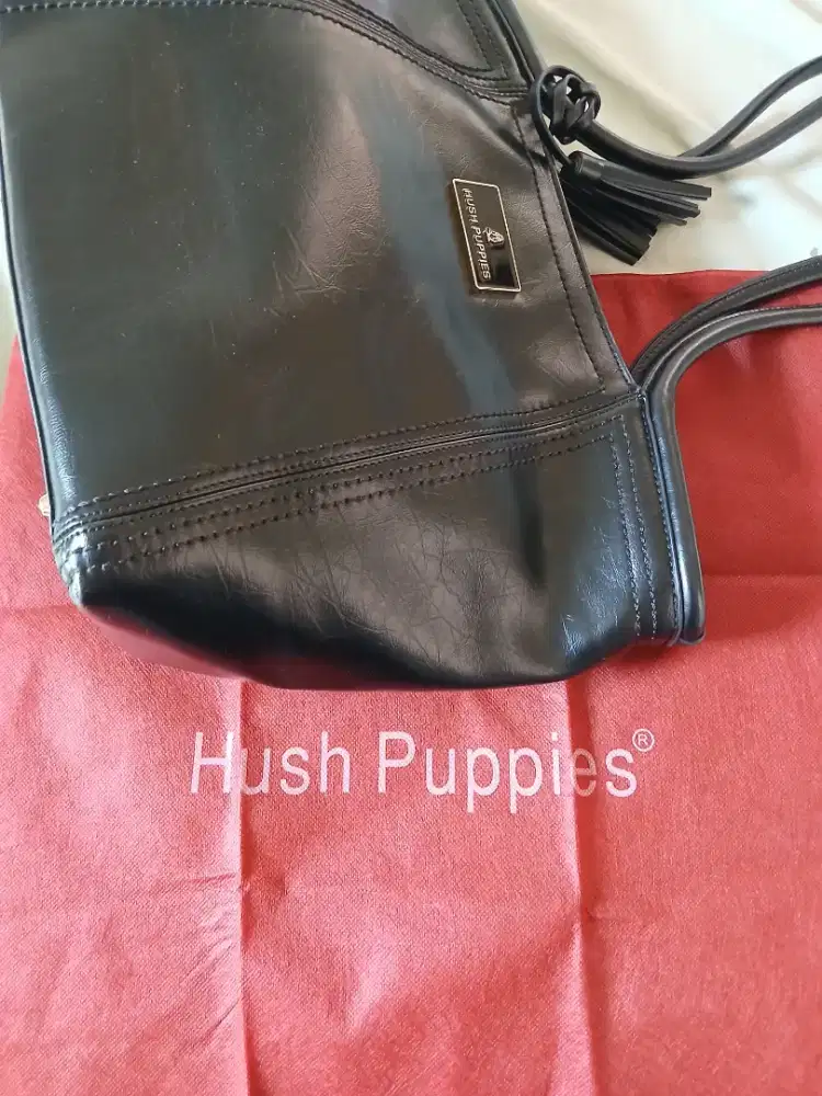 Tas Hush Puppies