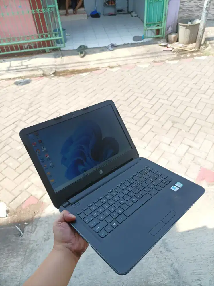 HP 240 G5 CORE I5 GEN 7 RAM 8GB SSD 128GB
