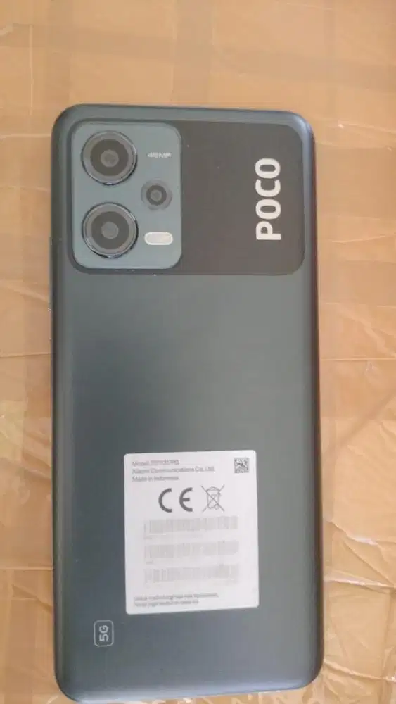 poco x5  5G  8/256GB  resmi