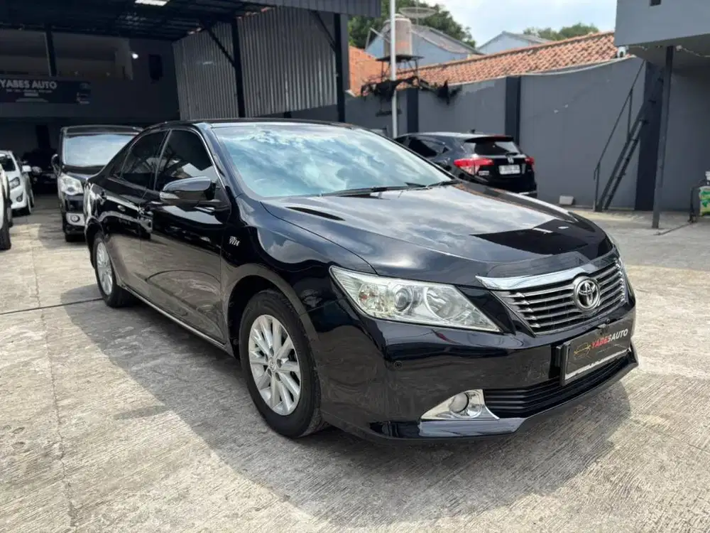 Toyota Camry G 2014 Automatic Mobil Mewah Termurah