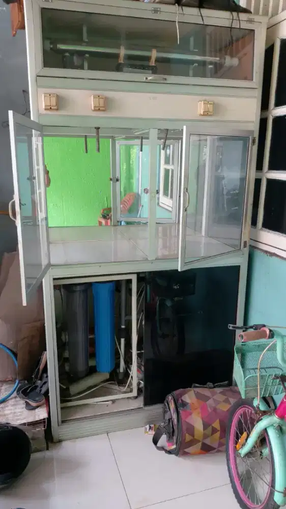 Mesin air isi ulang