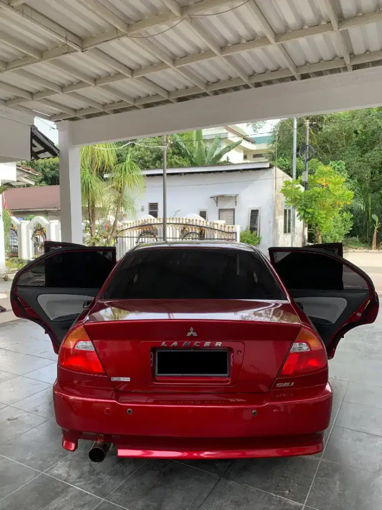 Mitsubishi Lancer SEi 2002