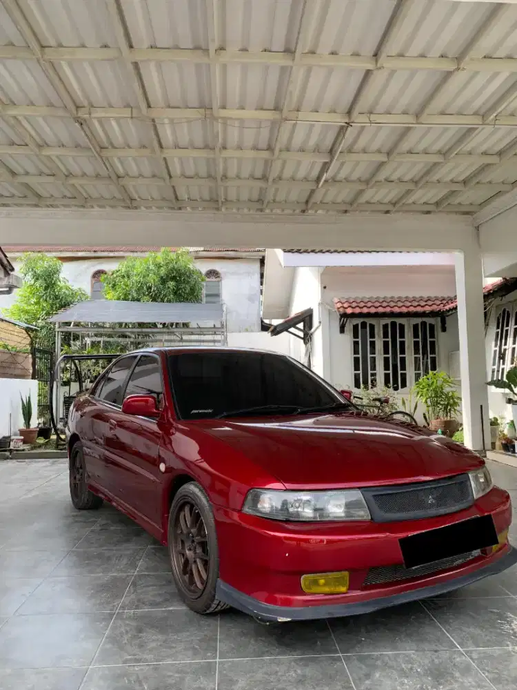 Mitsubishi Lancer SEi 2002