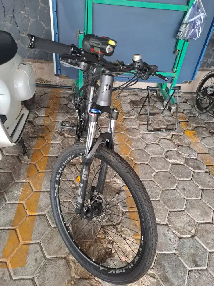 sepeda gunung mtb police vancouver y9 27,5 inch