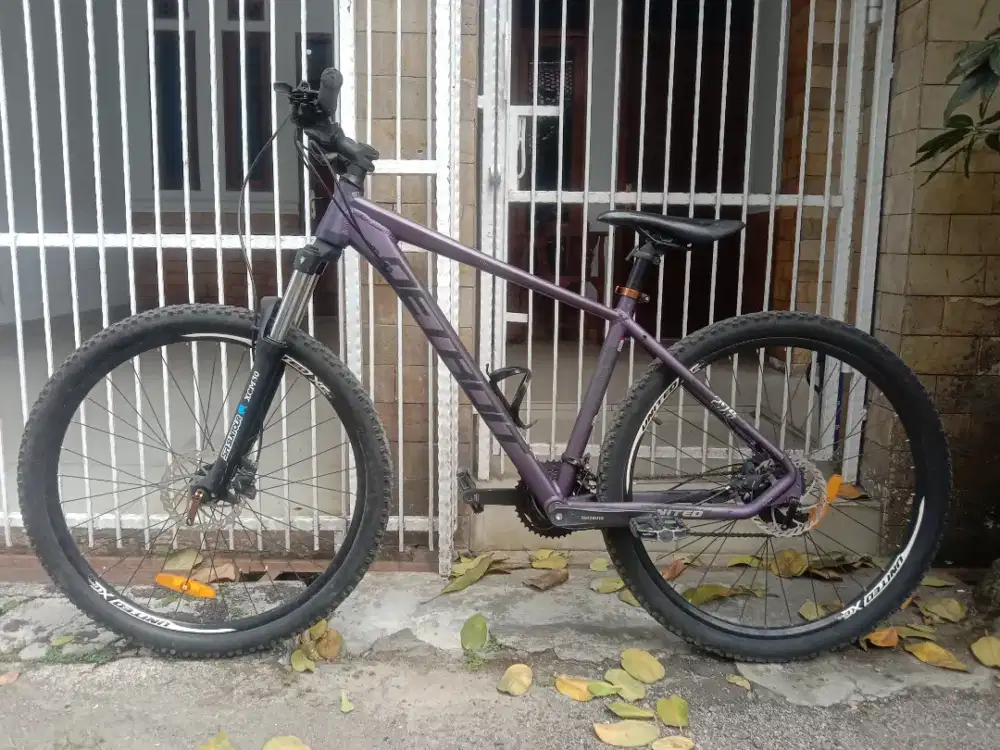 SEPEDA MTB UNITED DETROIT MI 27.5