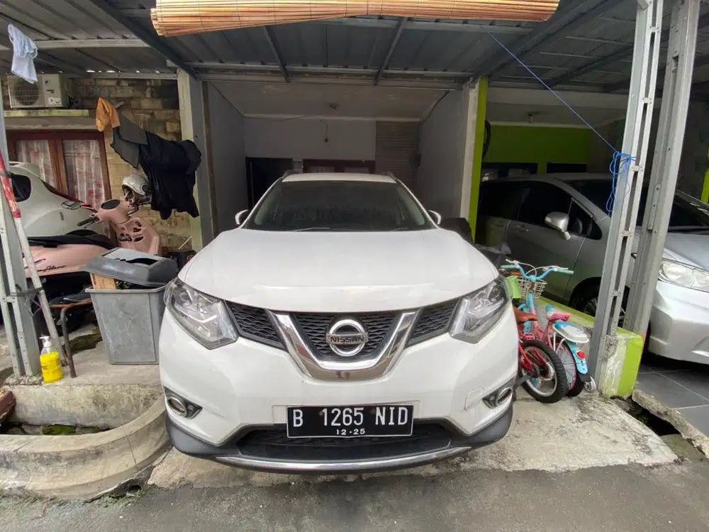 JUAL X-TRAIL 2014