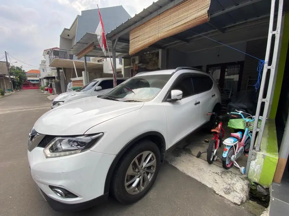 JUAL X-TRAIL 2014