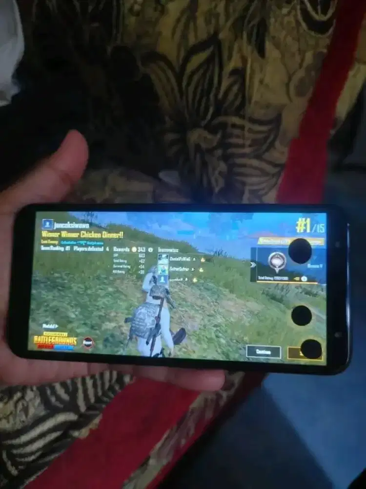 Samsung j4 core 6 inchi