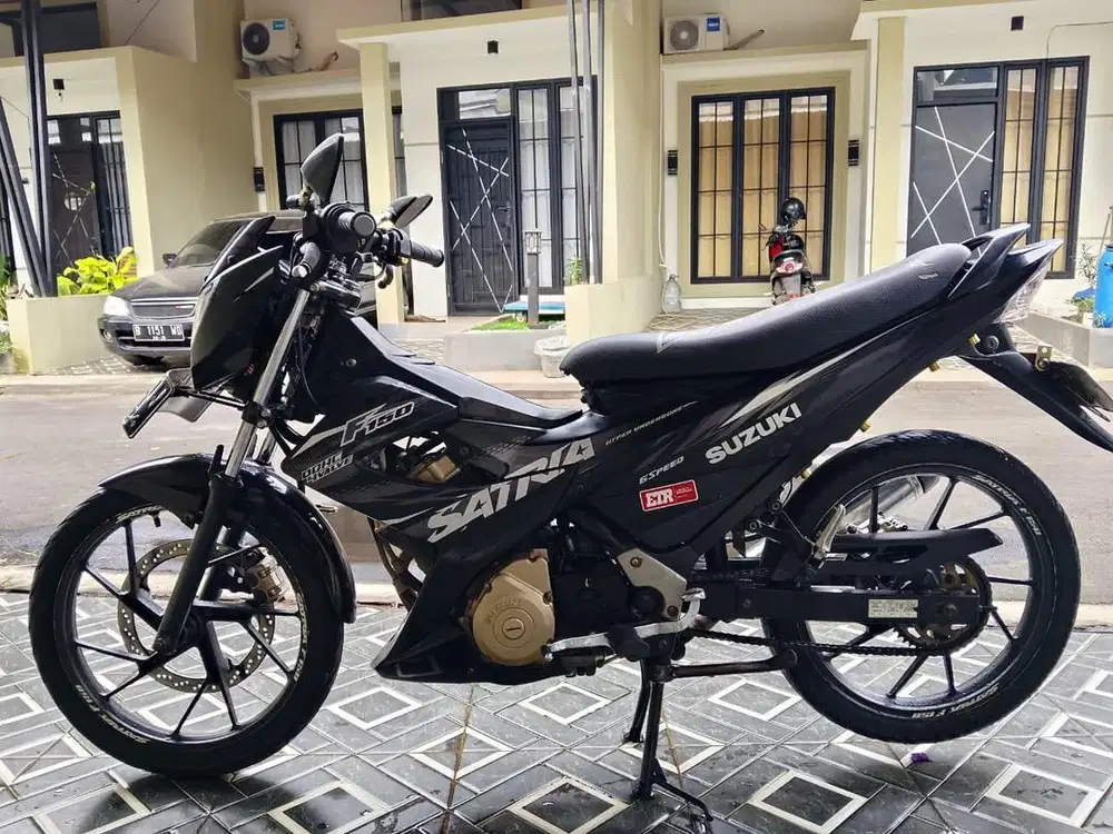 Satria fu tahun 2013 pajak of