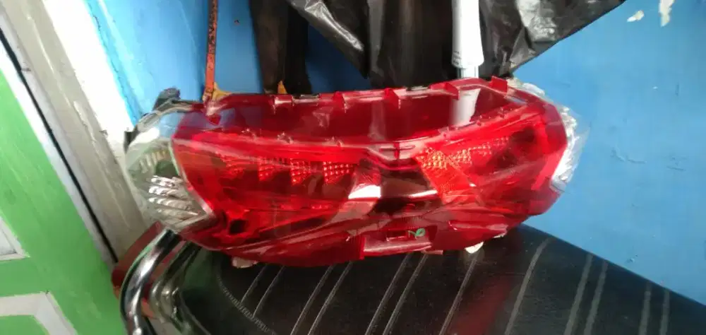 Lampu belakang / stoplamp nmax new