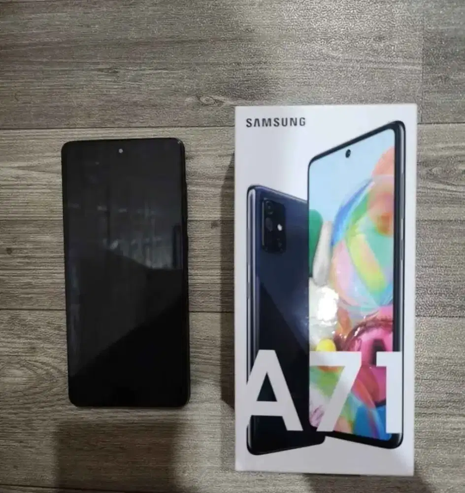 Samsung A71 8/128 gb