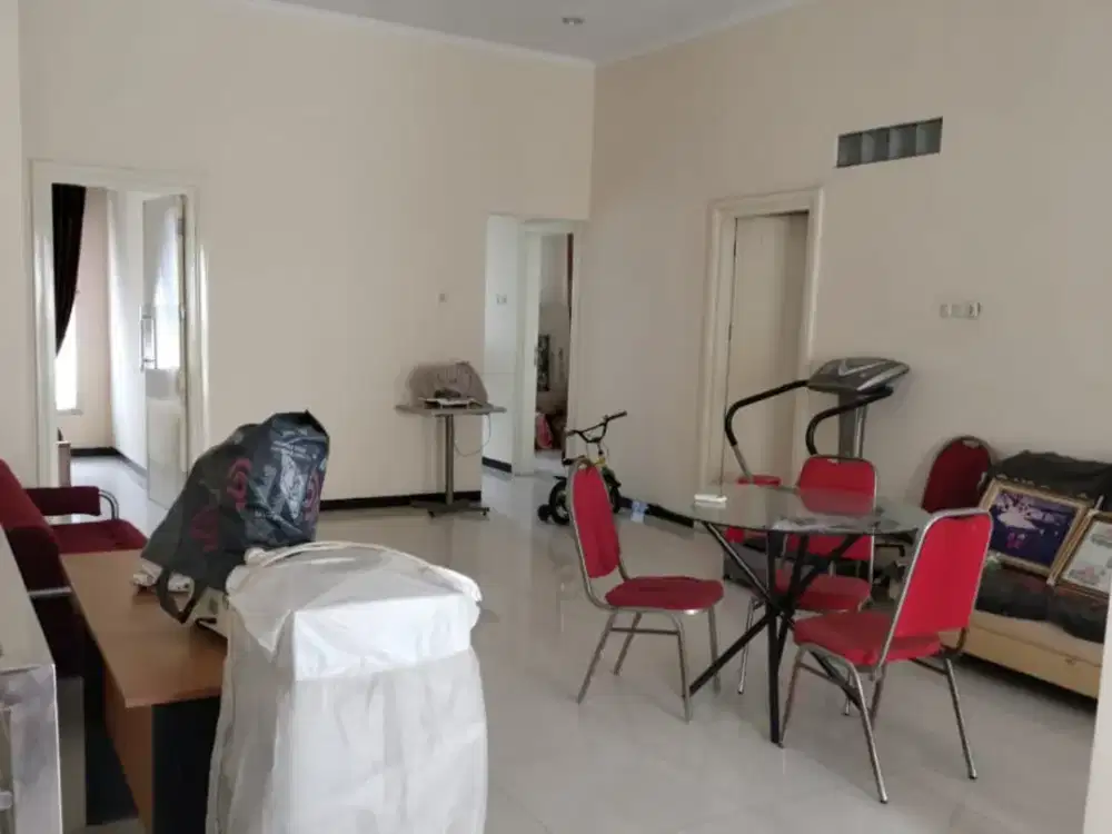 Rumah Minimalis Siap Huni Simpang Darmo Permai Selatan dekat Papaya
