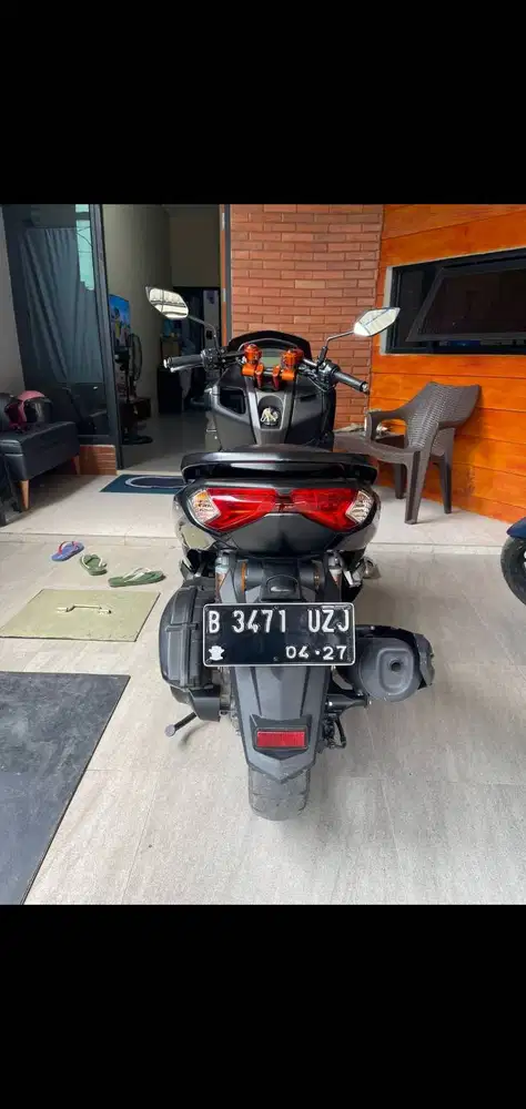 Yamaha Nmax 155 Hitam tahun 2022