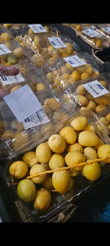Dibutuhkan untuk jaga jualan mie pedas dan dimsum