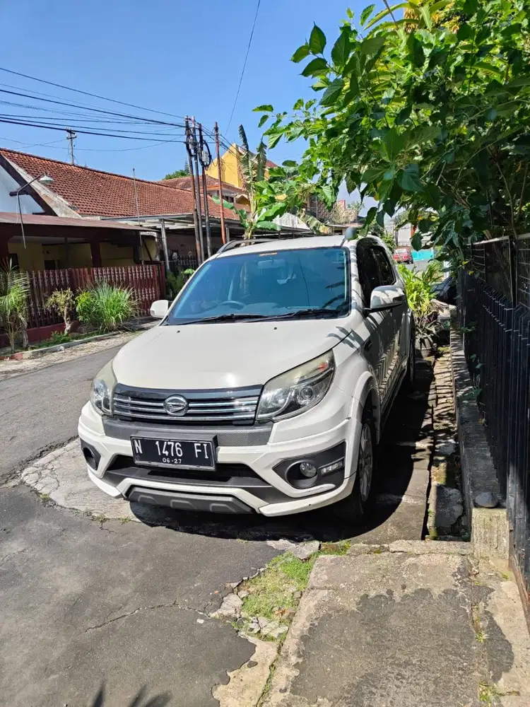 Terios adventure R MT 2017