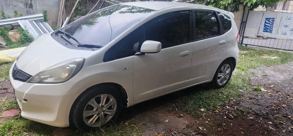 Honda Jazz 2011 Bensin