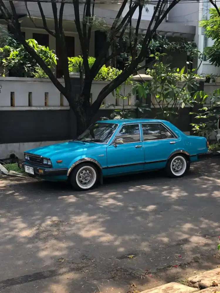 Mobil Accord 1981