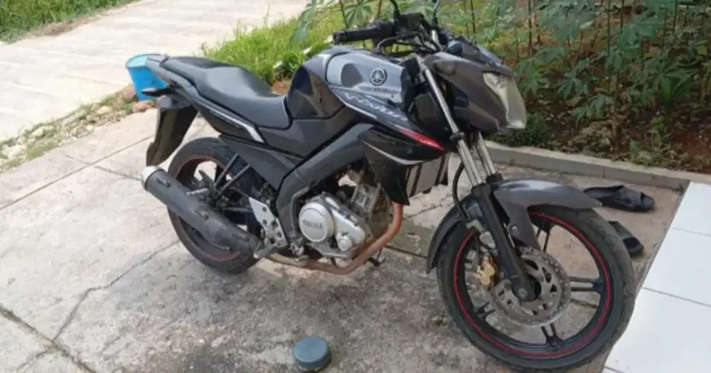 Di jual motor vixion thn 2013