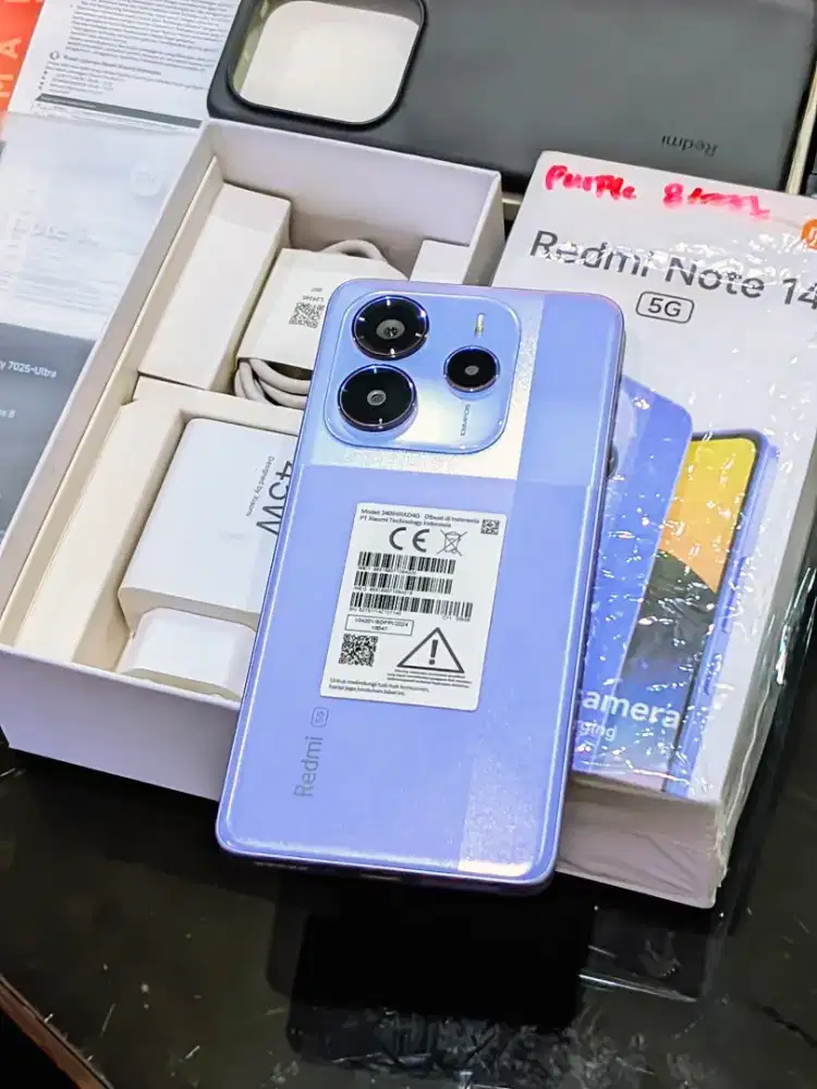Redminote 14 5G 8+8/256gb komplit original 2 bulan pake