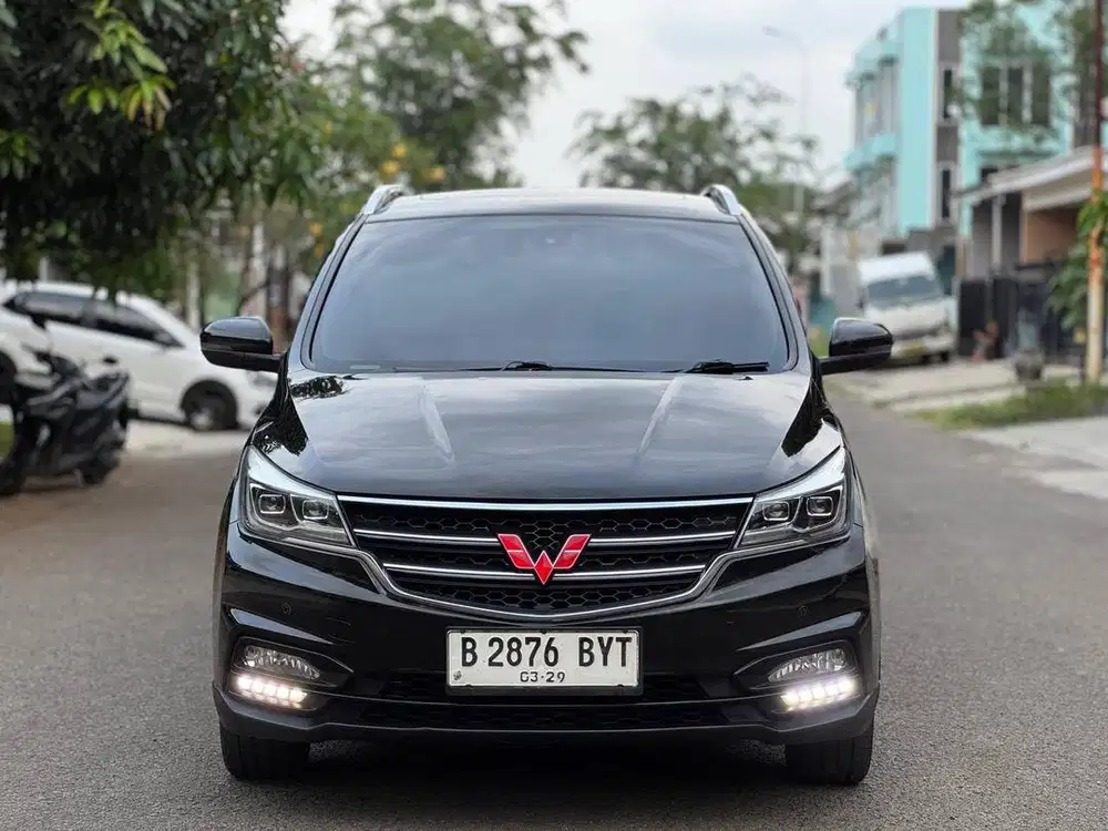 Wuling cortez 1.8 L Lux amt 2019