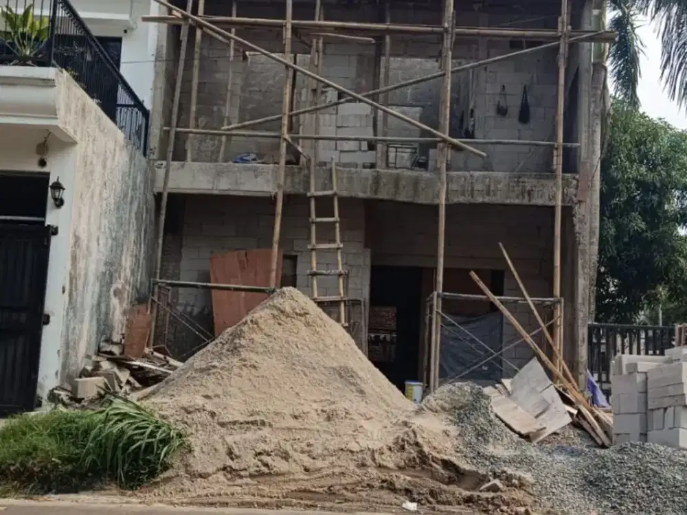 Dijual Rumah Hook 2 Lantai Full Renov di Regency Melati Mas, Serpong, Tangerang