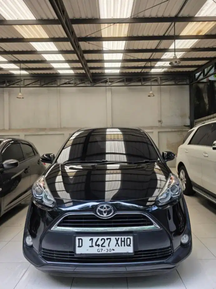KM 23.000 TOYOTA SIENTA 1.5 V AT MATIC 2019 ASTINA MOBIL SIENTA Q CVT